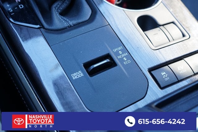 2022 Toyota Highlander Hybrid Platinum