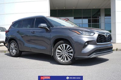 2022 Toyota Highlander Platinum