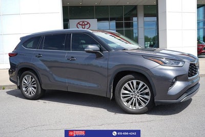 2022 Toyota Highlander Platinum