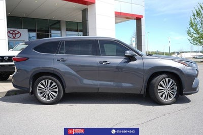 2022 Toyota Highlander Platinum