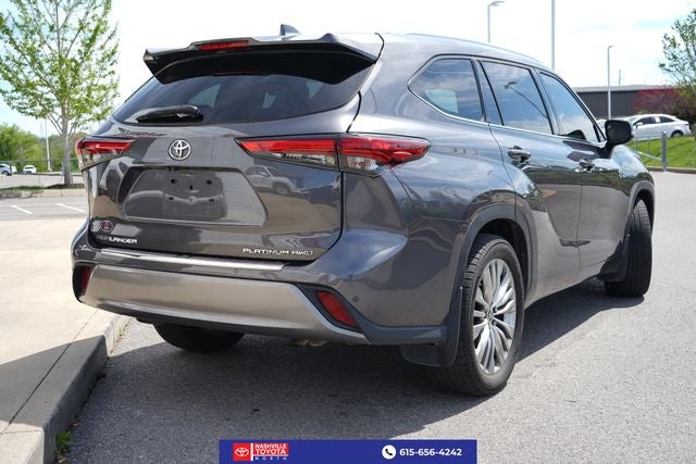 2022 Toyota Highlander Platinum