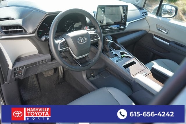 2023 Toyota Sienna XLE