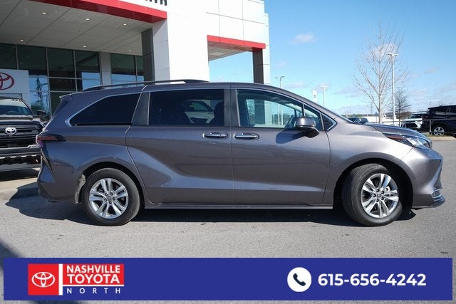 2023 Toyota Sienna XLE