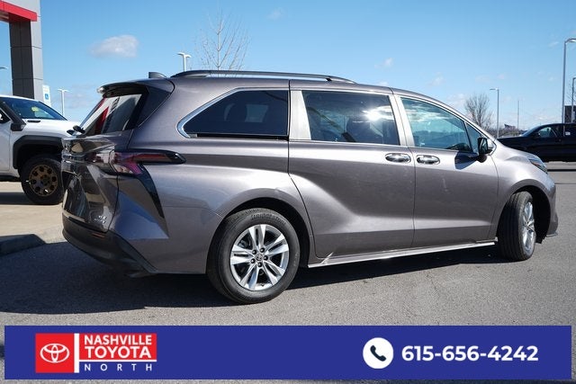 2023 Toyota Sienna XLE