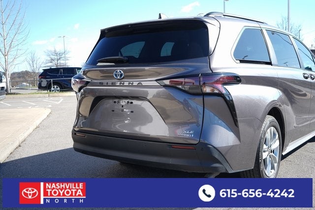2023 Toyota Sienna XLE