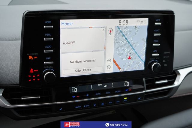 2023 Toyota Sienna XLE 8 Passenger