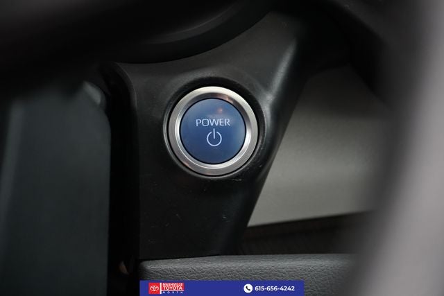 2023 Toyota Sienna XLE 8 Passenger