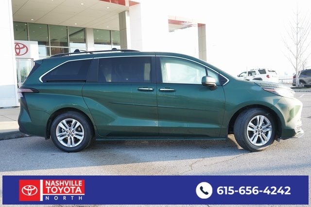 2023 Toyota Sienna XLE 7 Passenger