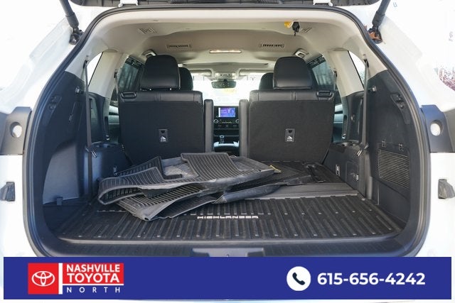 2024 Toyota Highlander Hybrid XLE