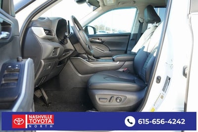 2024 Toyota Highlander Hybrid XLE