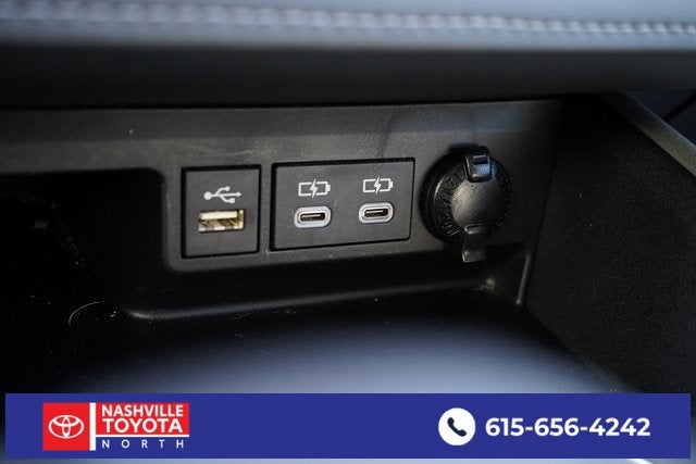 2024 Toyota Highlander Hybrid XLE