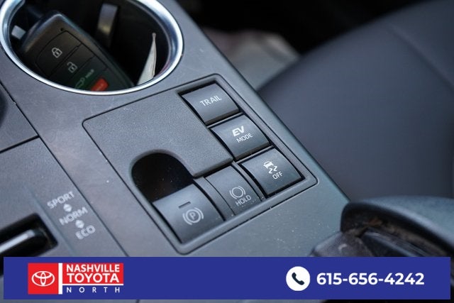 2024 Toyota Highlander Hybrid XLE