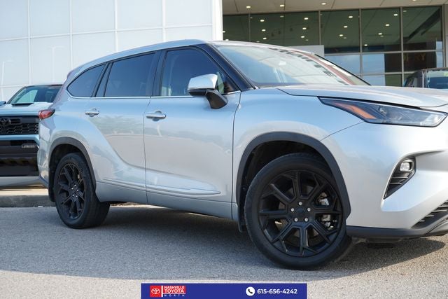 2023 Toyota Highlander LE
