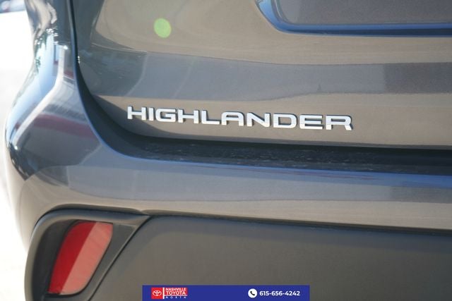2024 Toyota Highlander LE