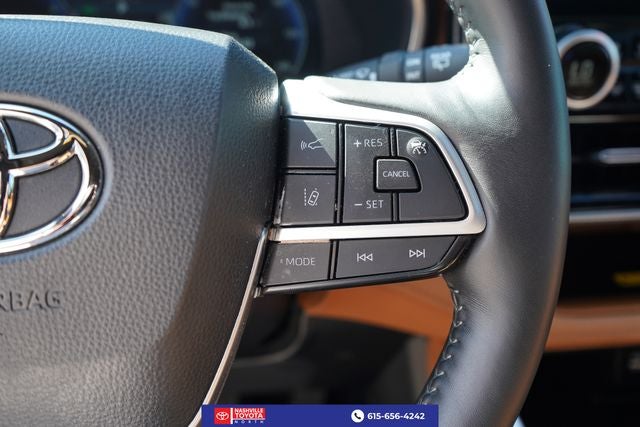 2024 Toyota Highlander Platinum
