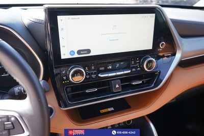 2024 Toyota Highlander Platinum