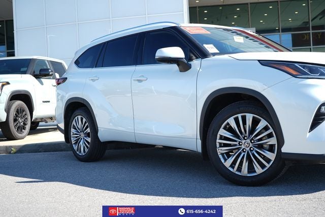 2024 Toyota Highlander Platinum