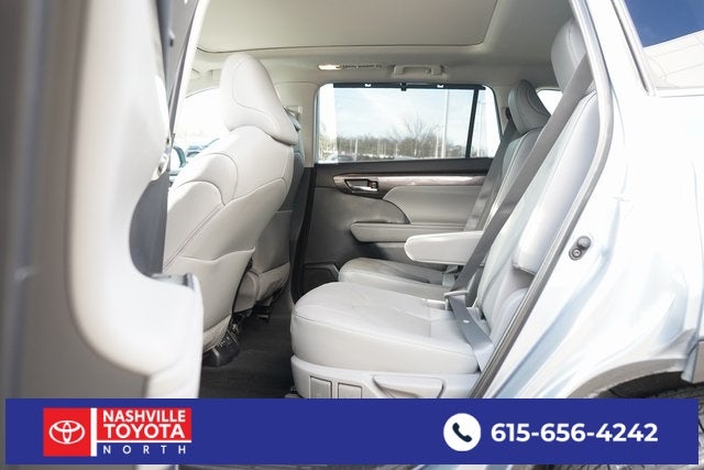 2023 Toyota Highlander Platinum