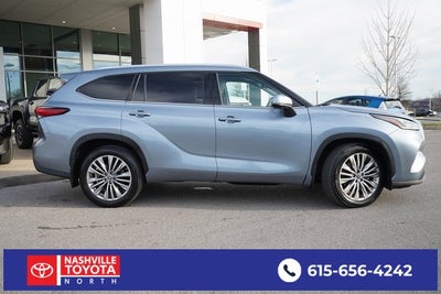 2023 Toyota Highlander Platinum
