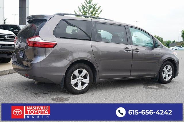 2016 Toyota Sienna LE 8 Passenger