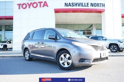 2016 Toyota Sienna LE 7 Passenger