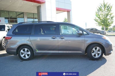 2016 Toyota Sienna LE 7 Passenger