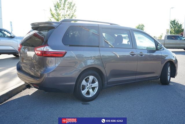 2016 Toyota Sienna LE 7 Passenger