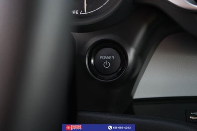 2026 Toyota Sienna LE 8 Passenger