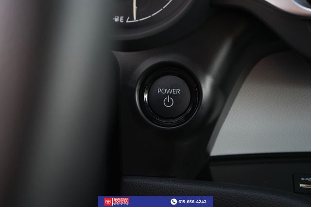 2026 Toyota Sienna LE 8 Passenger