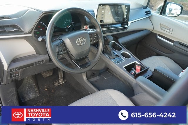 2024 Toyota Sienna LE 8 Passenger