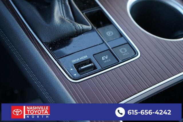 2024 Toyota Sienna LE 8 Passenger