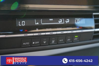 2025 Toyota Sienna LE 8 Passenger