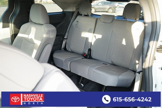 2025 Toyota Sienna LE 8 Passenger