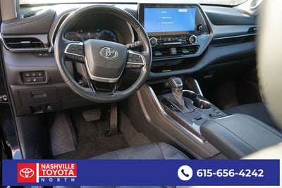 2023 Toyota Highlander Hybrid Limited