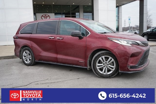 2021 Toyota Sienna XSE 7 Passenger