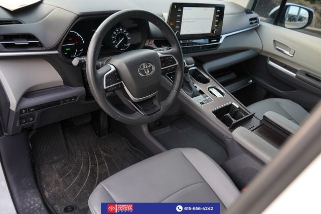 2022 Toyota Sienna XLE