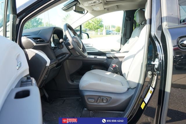 2026 Toyota Sienna XLE 7 Passenger