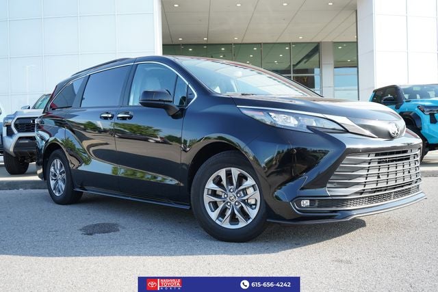 2026 Toyota Sienna XLE 7 Passenger