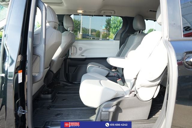 2026 Toyota Sienna XLE 7 Passenger
