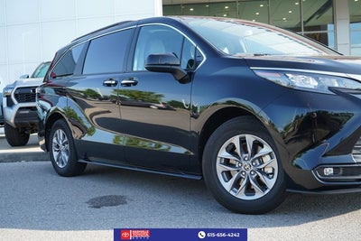 2026 Toyota Sienna XLE 7 Passenger