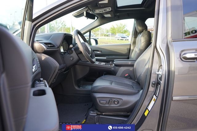 2025 Toyota Sienna Limited 7 Passenger