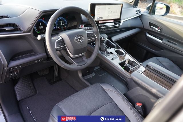 2025 Toyota Sienna Limited 7 Passenger
