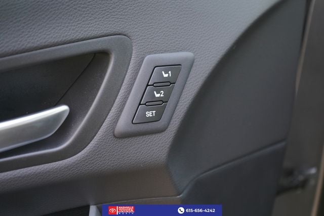 2025 Toyota Sienna Limited 7 Passenger