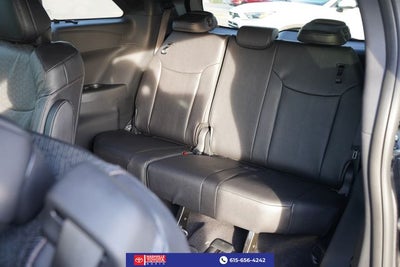 2025 Toyota Sienna Limited 7 Passenger