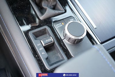 2025 Toyota Tundra Hybrid Platinum