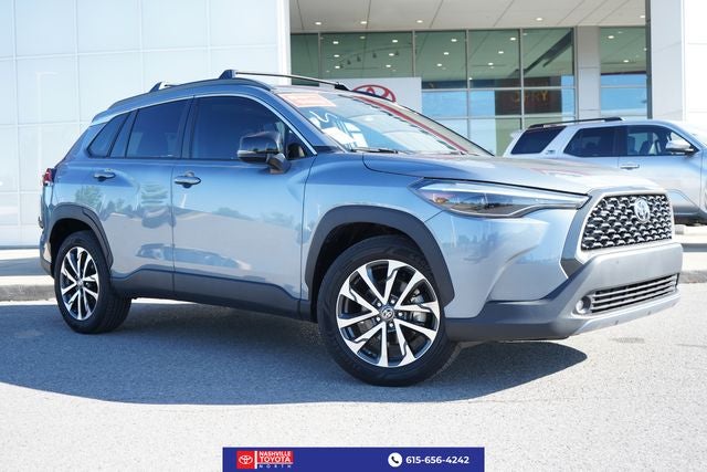 2025 Toyota Corolla Cross XLE