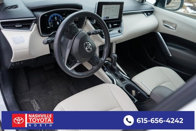 2024 Toyota Corolla Cross XLE