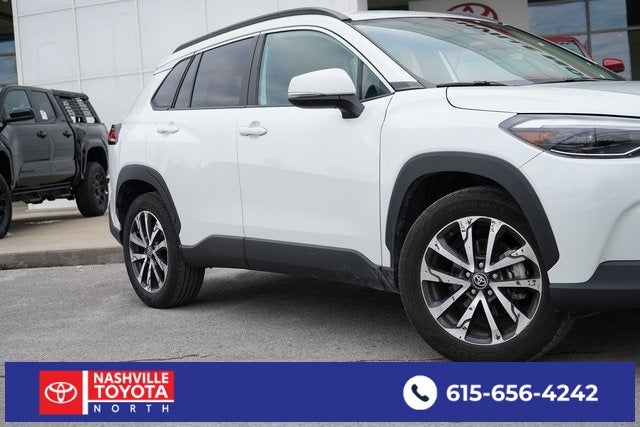 2024 Toyota Corolla Cross XLE