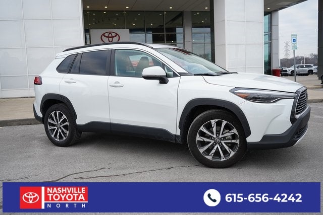 2024 Toyota Corolla Cross XLE