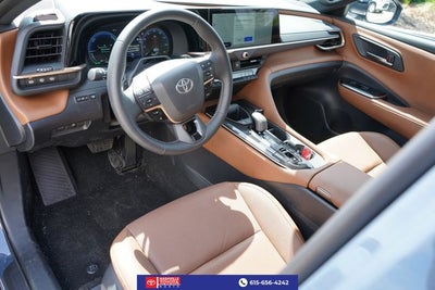2025 Toyota Crown Signia Limited
